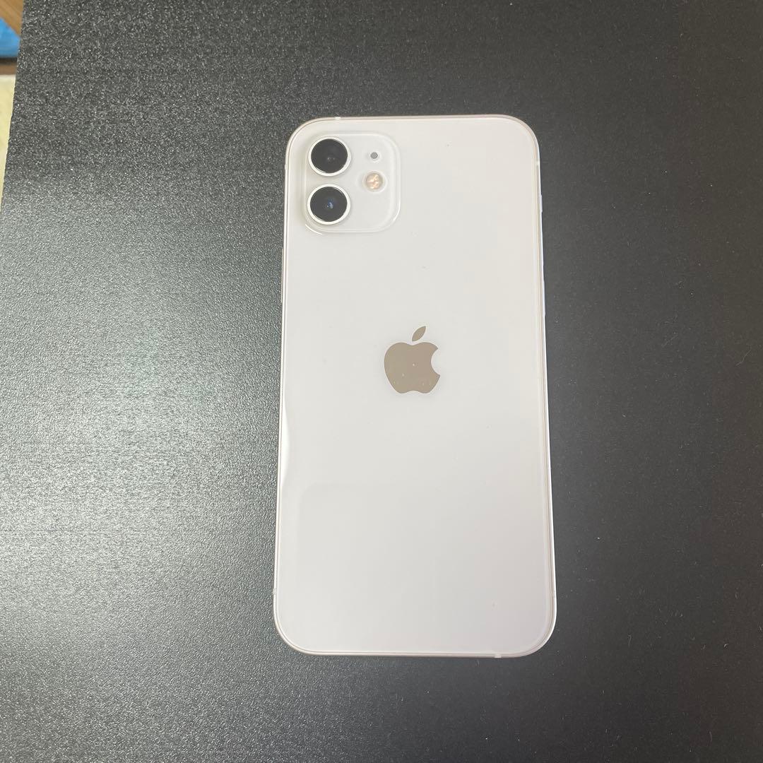 超美品Apple iPhone 12 ホワイト 本体６４GB