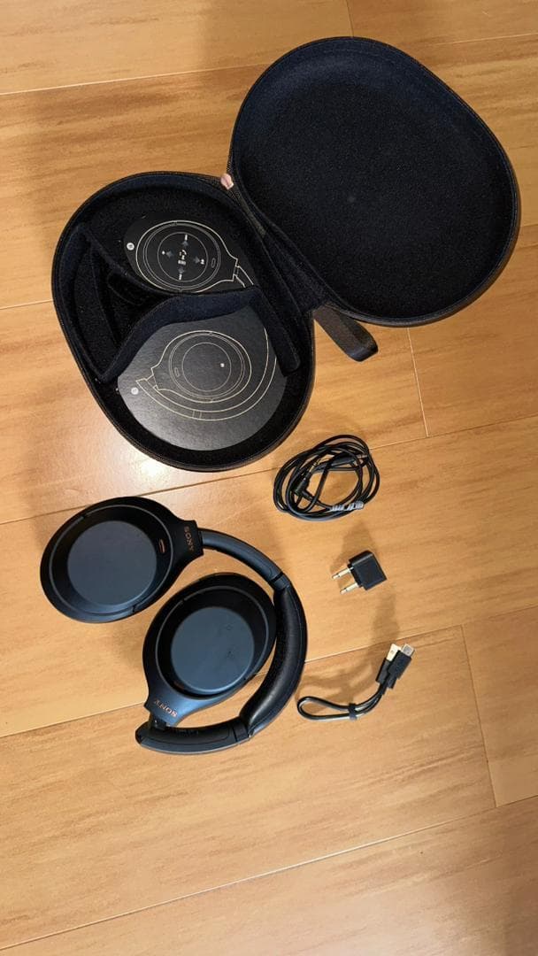 小物 Sony WH-1000XM4