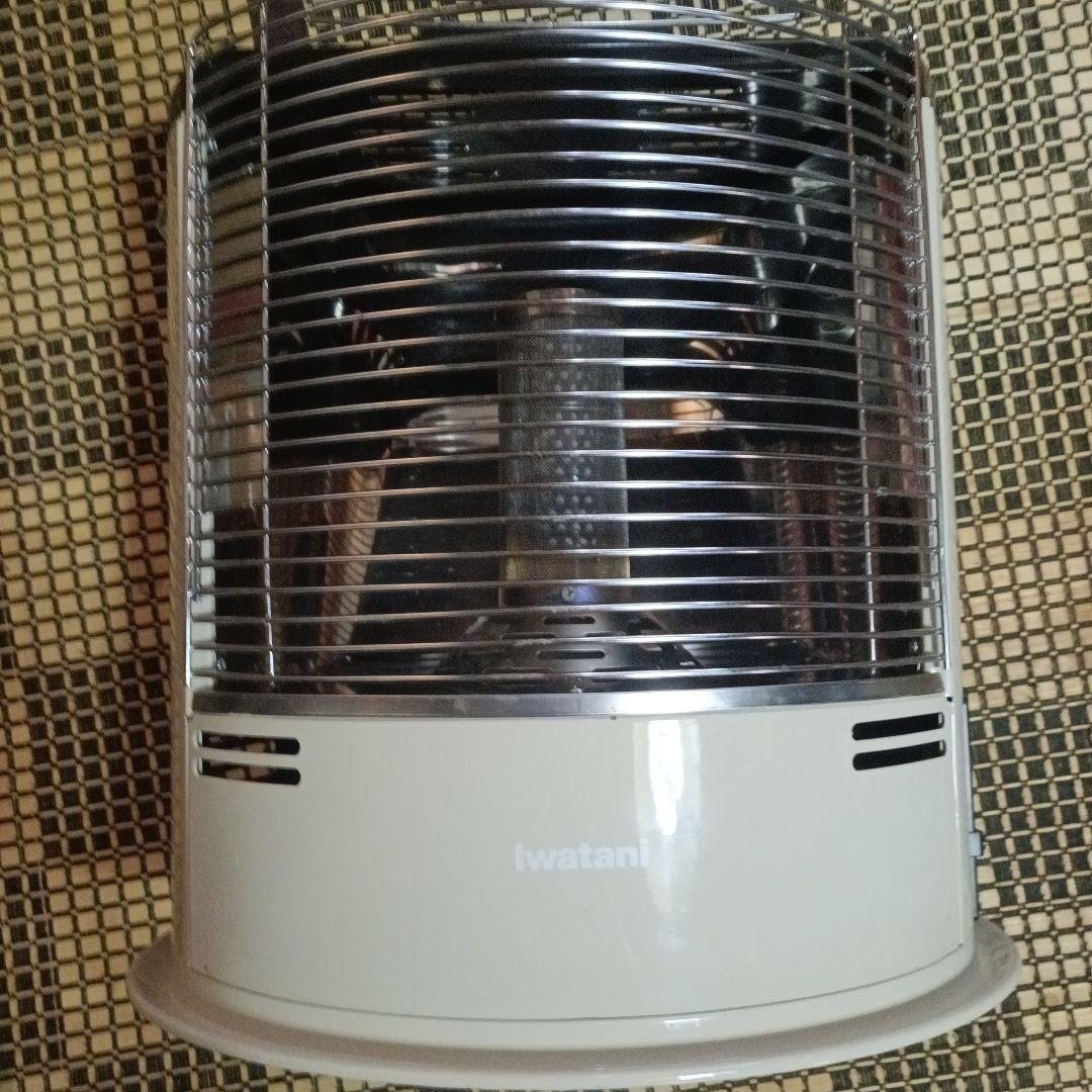 イワタニ　カセットガスストーブ　デカ暖Ⅱ　送風ファンつきCB-STV-DKD2