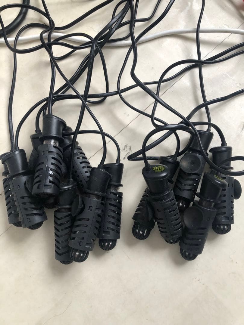 即発送　　テトラ　水槽用ヒーター バラ売り場可能　　26℃23℃計12個