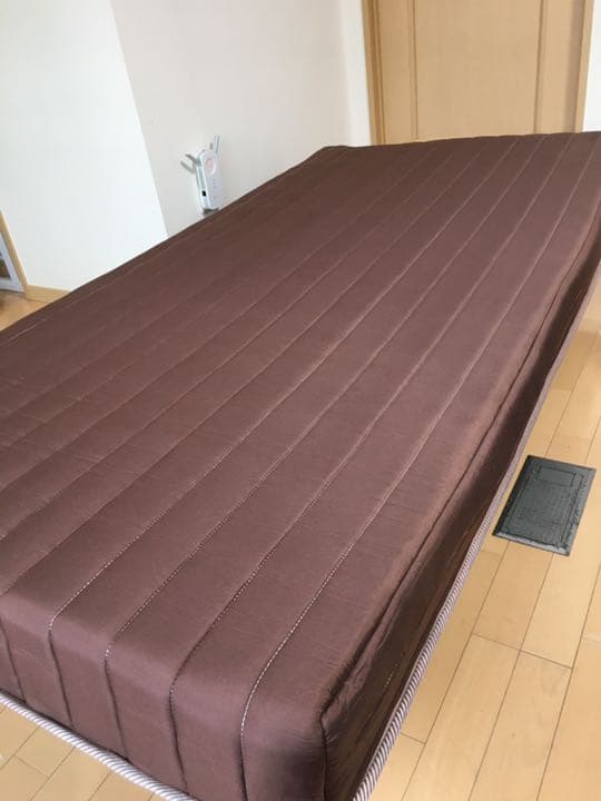 シングル ベット 脚付マットレス 組み立て式 ブラウン