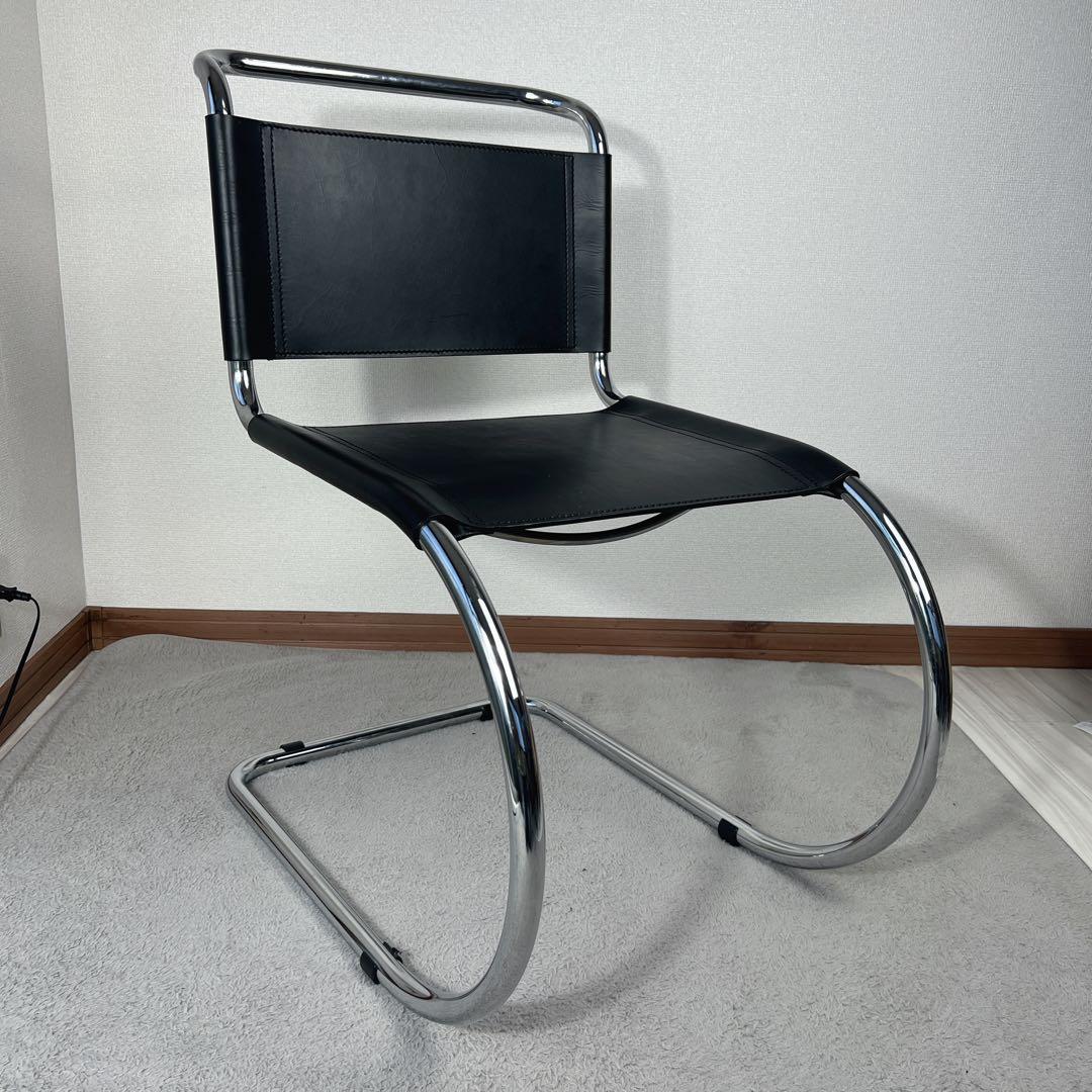 カンチレバーチェア ブラックレザー バウハウス