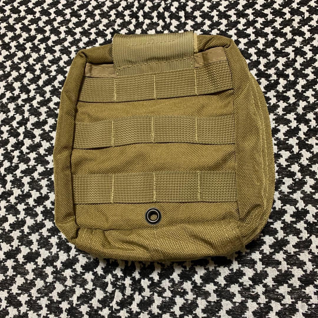 EAGLE プレートキャリア　ポーチ7点&ホルスター付フルセット　実物