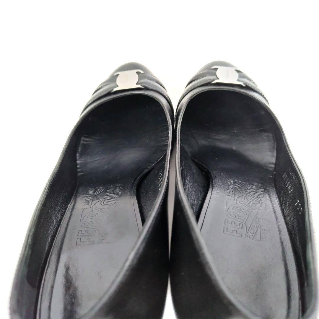 ✨️腕利き職人のリペア済✨️美品☆フェラガモ】ヴァラプレート パンプス 黒