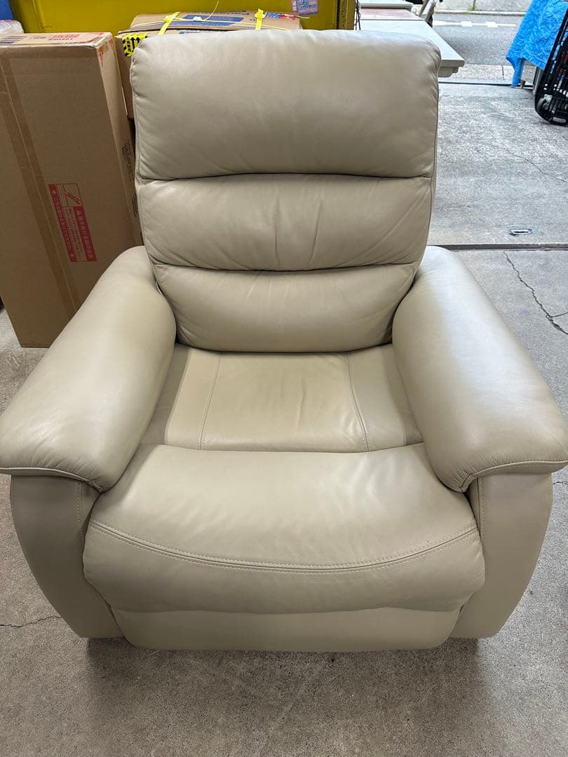 名古屋市内送料無料　ニトリ　電動リクライニングソファ　1人掛け　中古美品