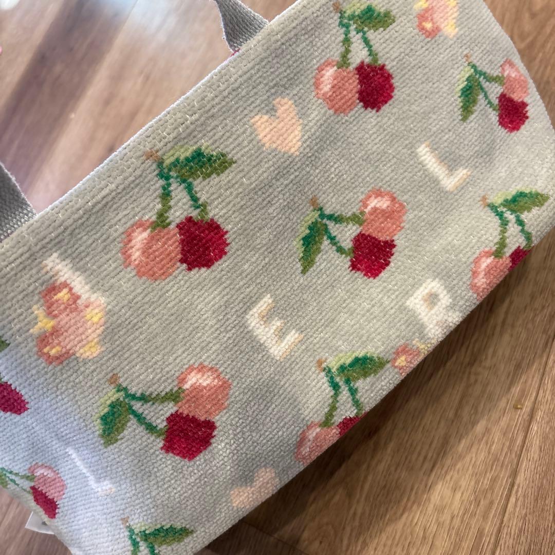 FEILER キープスマイリングチェリー　ベビーカーポーチ　バッグ