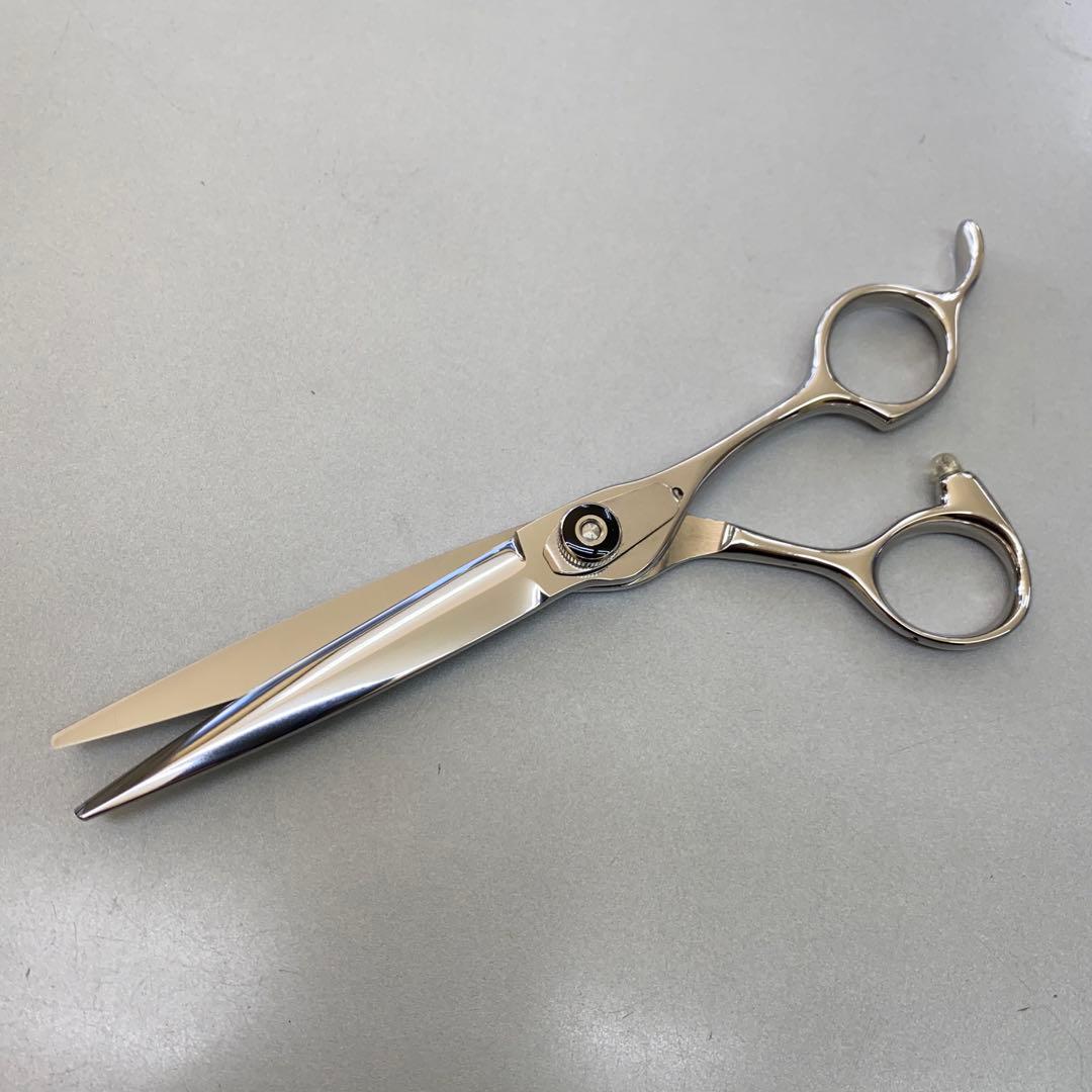 6,3インチ 新品 楽々切れ味抜群 理美容師プロが認めるシザー