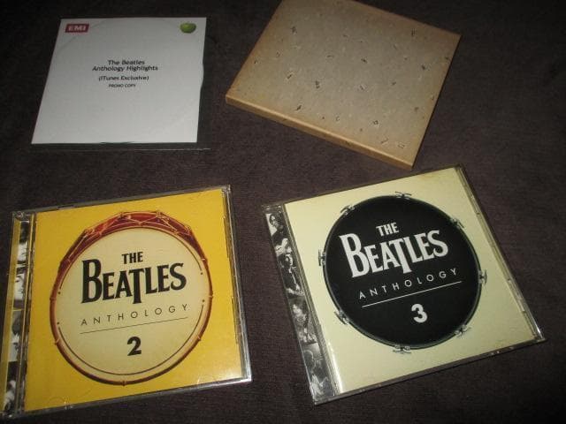 beatles anthology (RARE4点SET!! 送料込み）