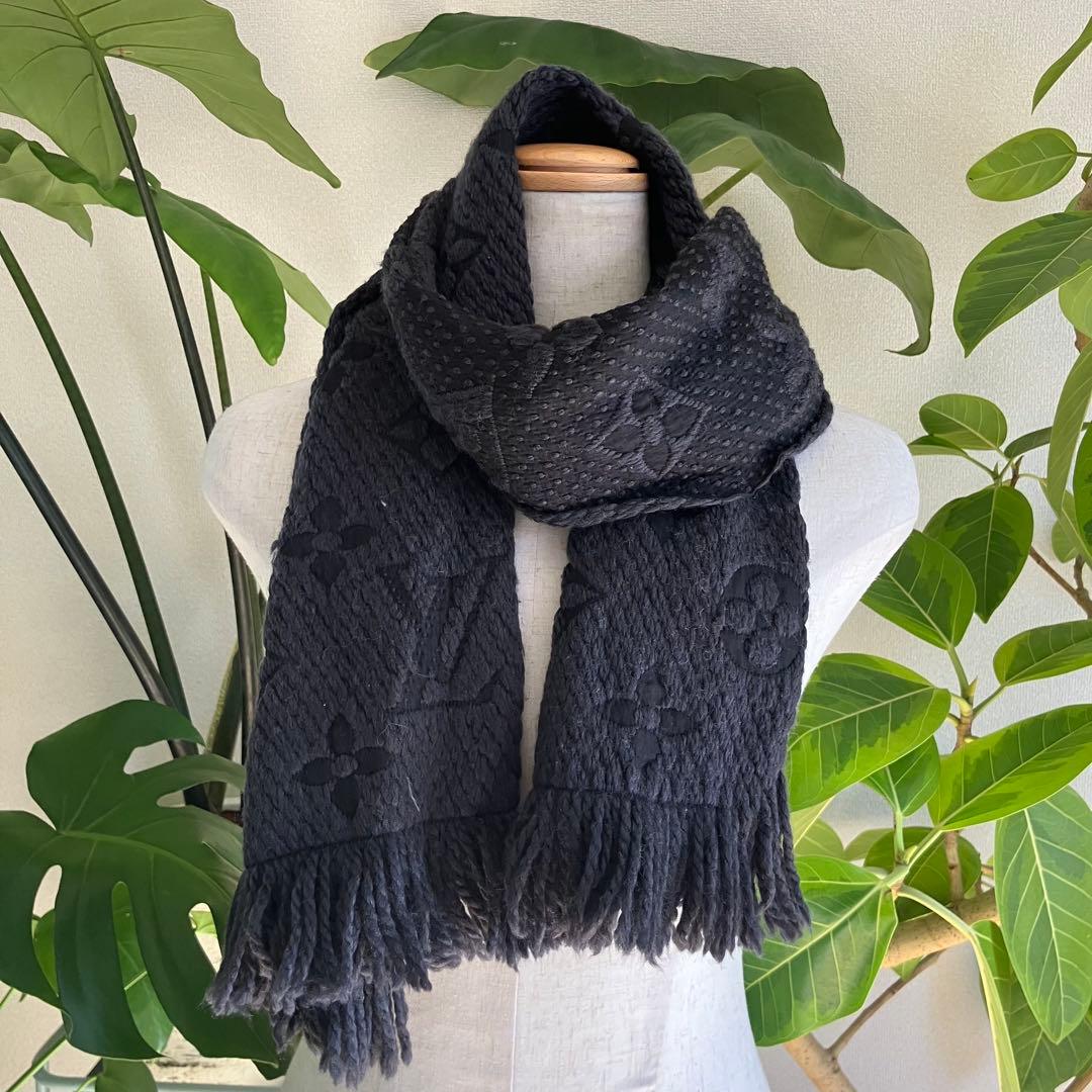 LOUIS VUITTON　エシャルプ ロゴマニアシャイン グレーマフラーR21
