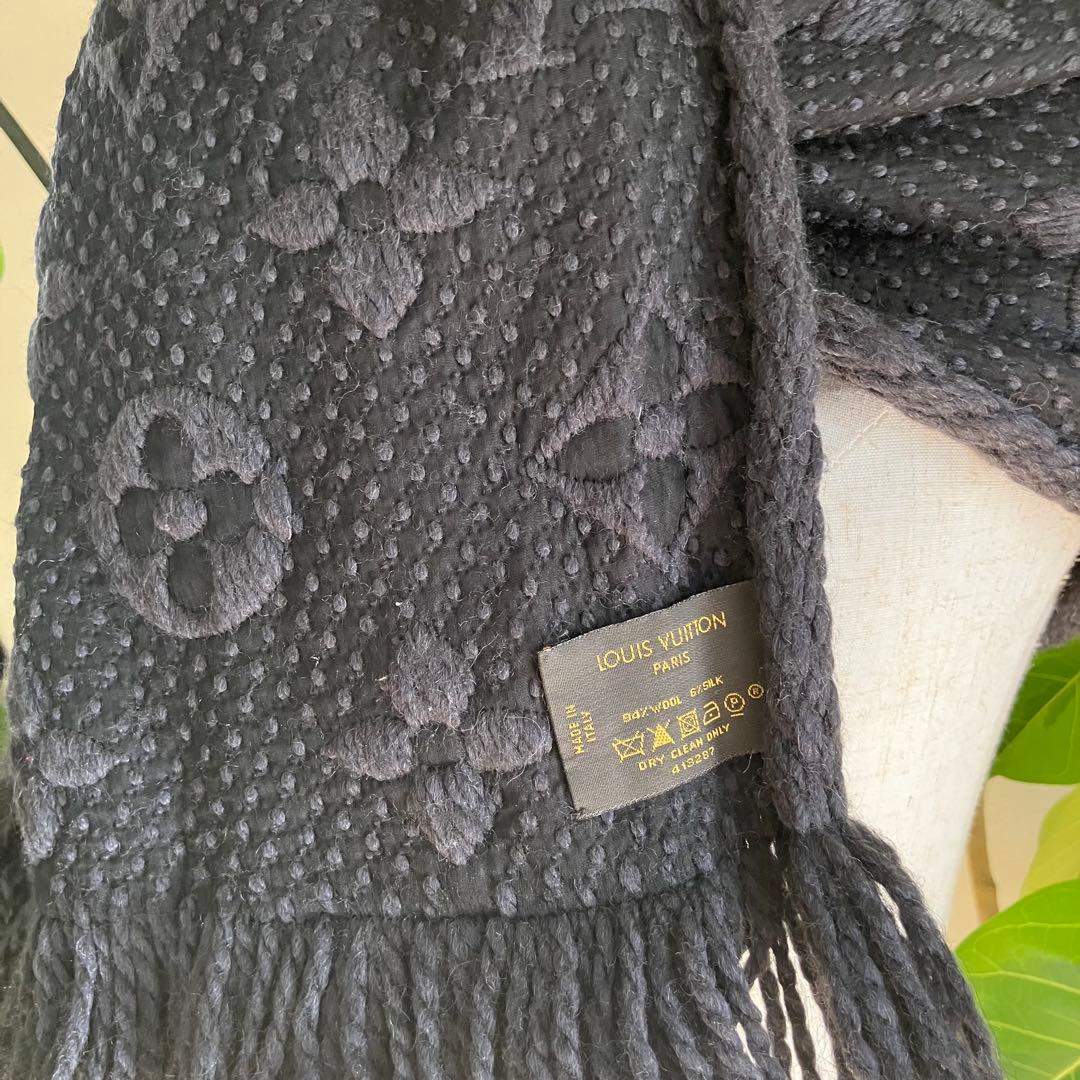 LOUIS VUITTON　エシャルプ ロゴマニアシャイン グレーマフラーR21