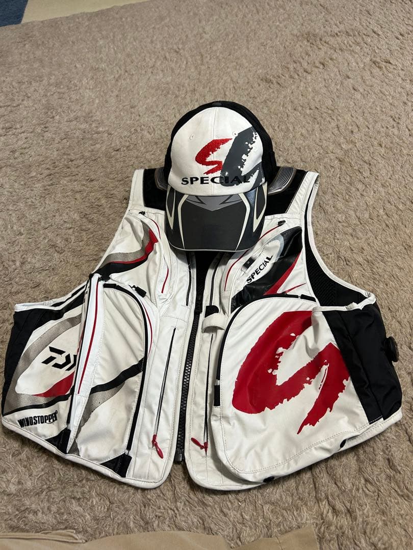 ダイワスペシャルベストDV-1008