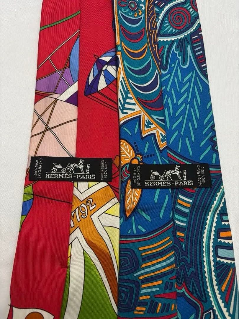 Hermes エルメス　アートデザイン ネクタイ 2本セット　カラフル