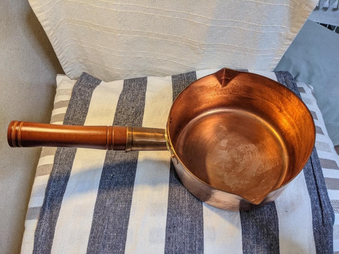 銅製片手鍋 木製ハンドル 【内径18cm】