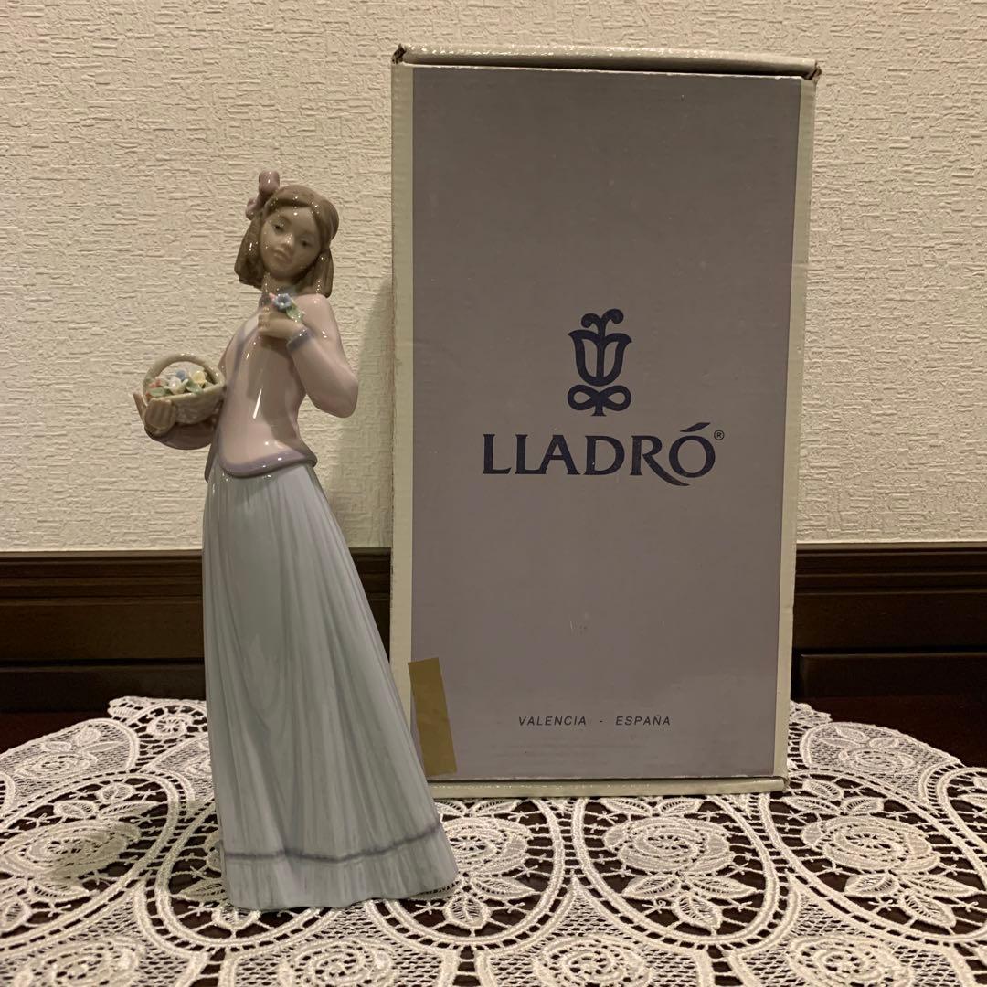 会員限定・希少】LLADRO リヤドロ　 『春の香り』箱付　陶器