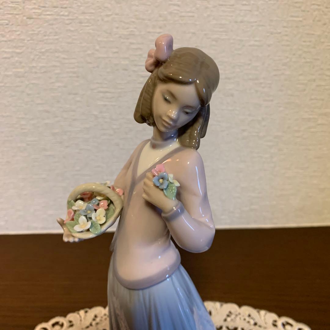 会員限定・希少】LLADRO リヤドロ　 『春の香り』箱付　陶器