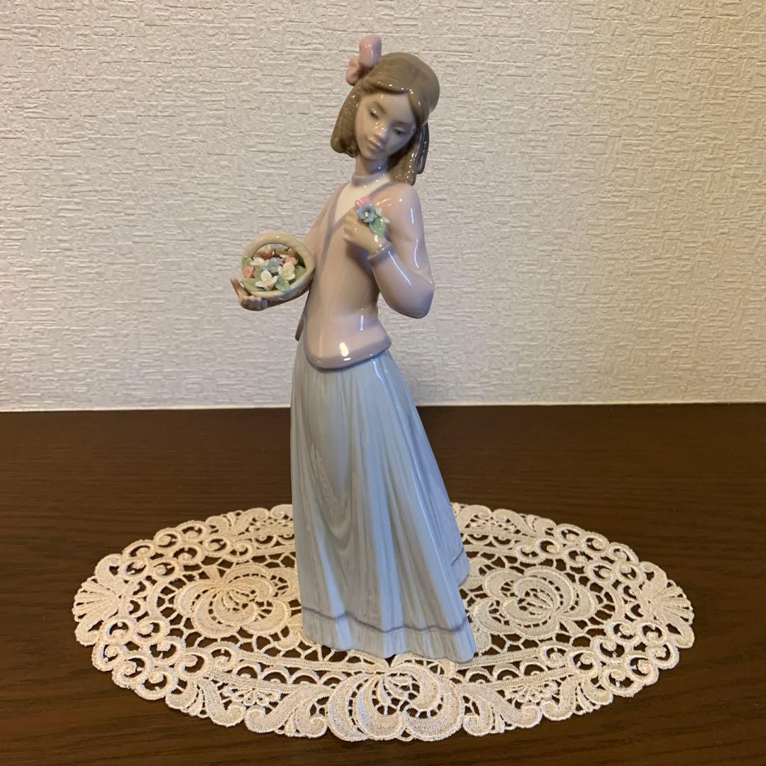 会員限定・希少】LLADRO リヤドロ　 『春の香り』箱付　陶器