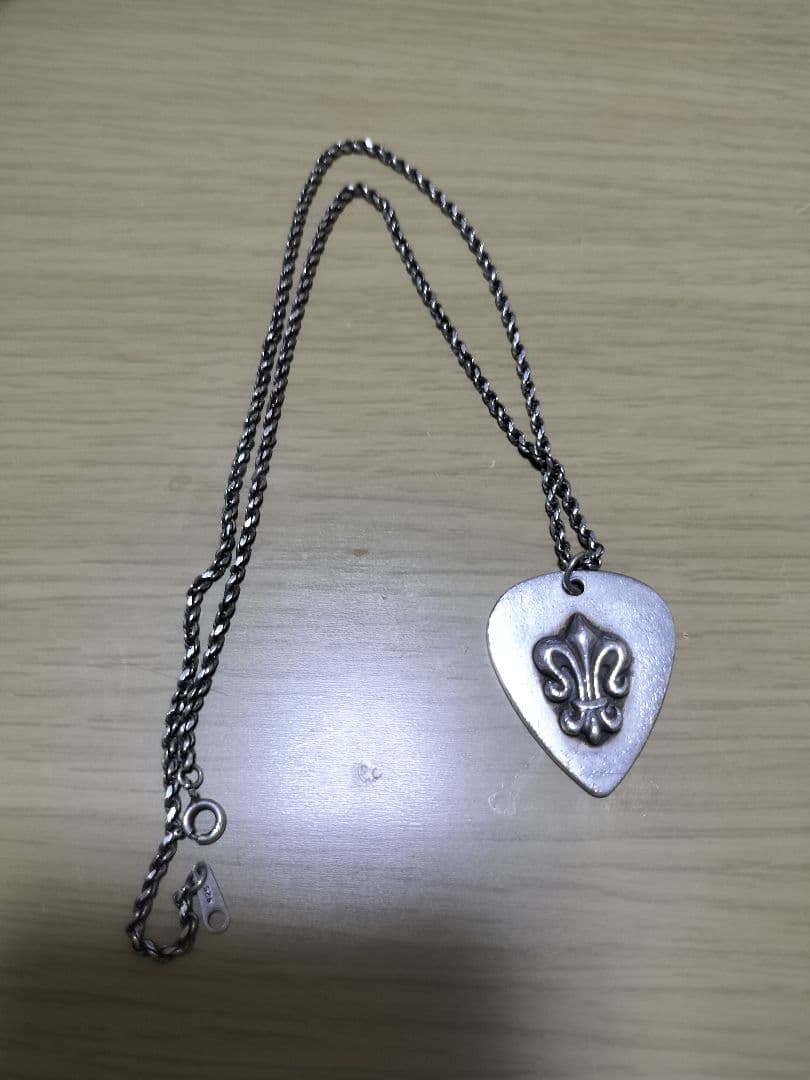 A&G エーアンドジー ピック 初期 ネックレス シルバー