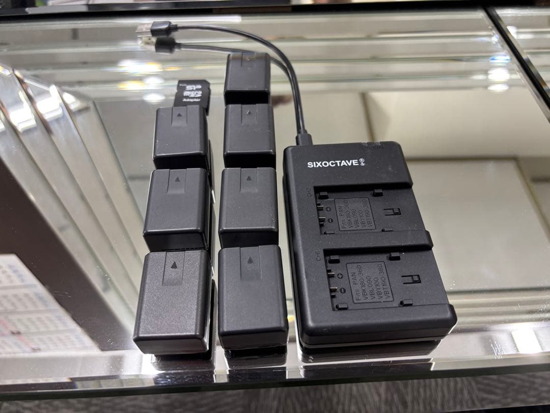 Panasonic HC-VX2MS 4K ビデオカメラ 充電器とバッテリー付