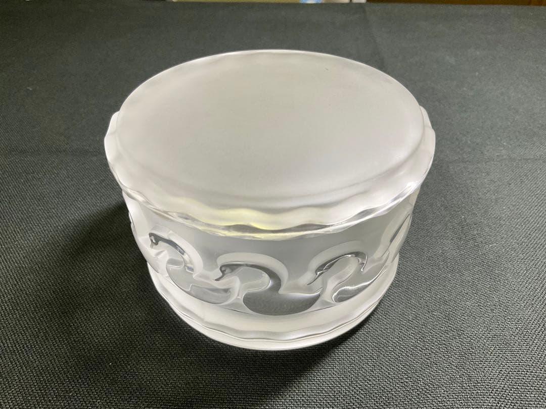 LALIQUE CANARD パウダーボックス 美品 ルネラリック