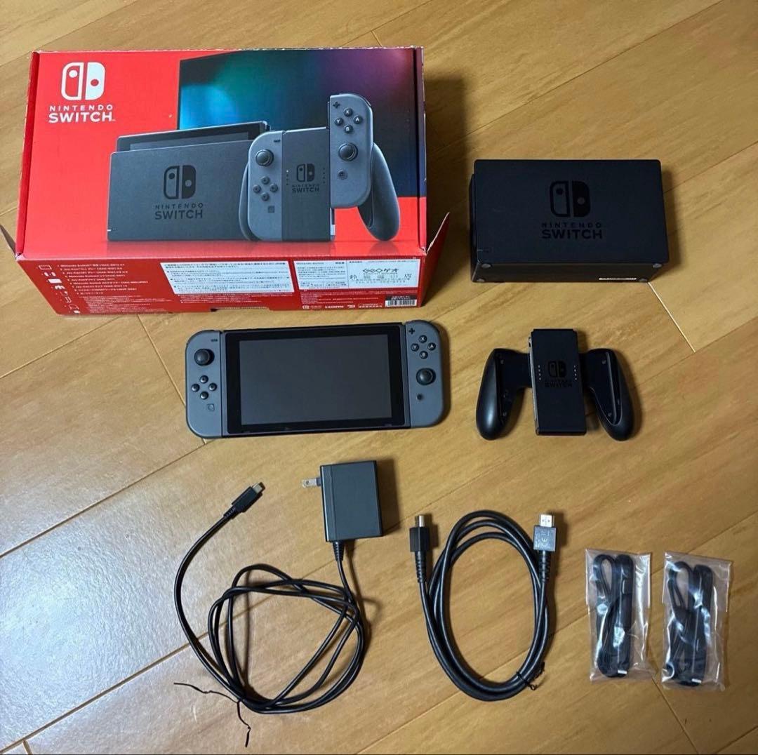 Nintendo Switch 本体 グレー 【付属品全て揃っています】