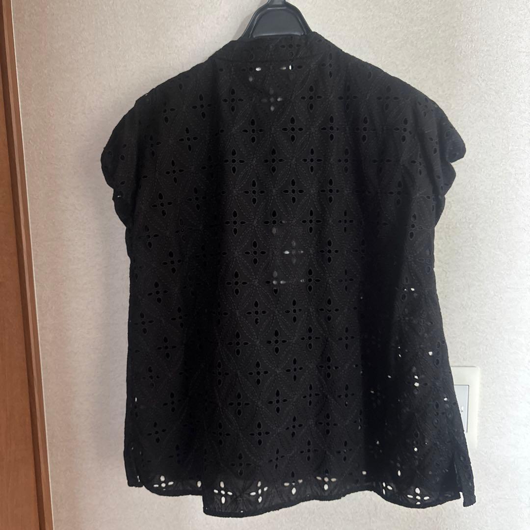 ボールジィ　フラワーエンブロイダリーブラウス