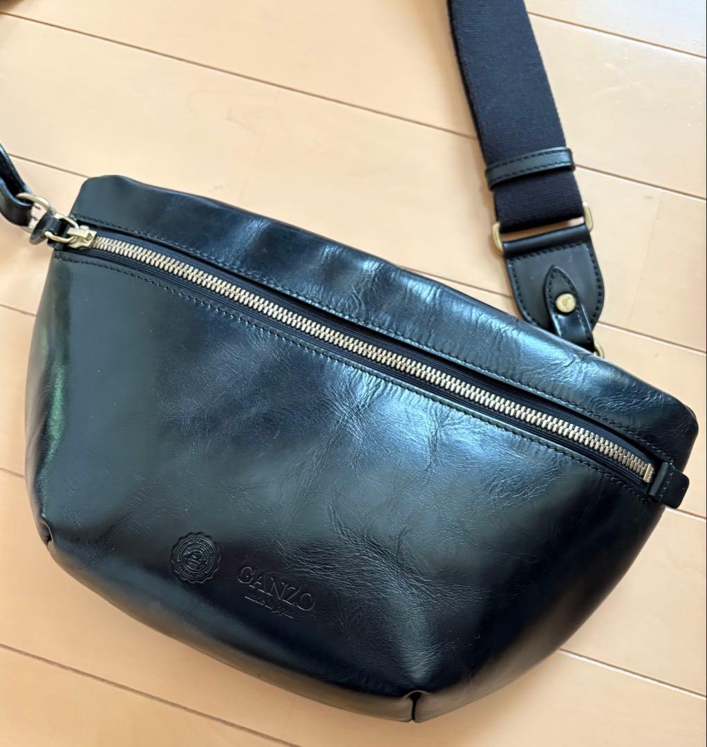 ⭐️美品⭐️　入手困難✨GANZO GUD ST ボディバッグ