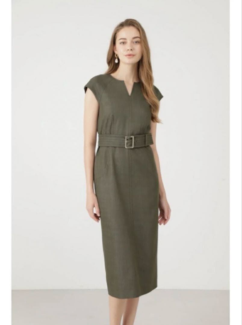 【年末年始特別価格】Pinky&Diane ステッチワークワンピース カーキ