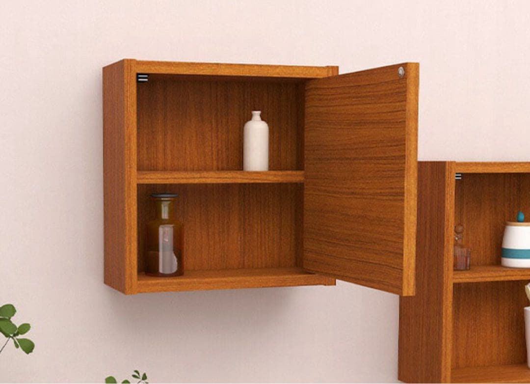 【定価12,800円】壁つけ収納ボックス 扉付き ナチュラル