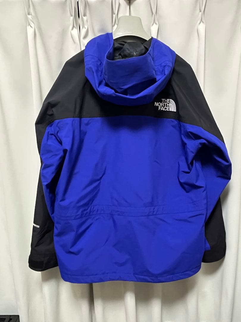 美品　THE NORTH FACE マウンテンパーカー ラピスブルーMサイズ