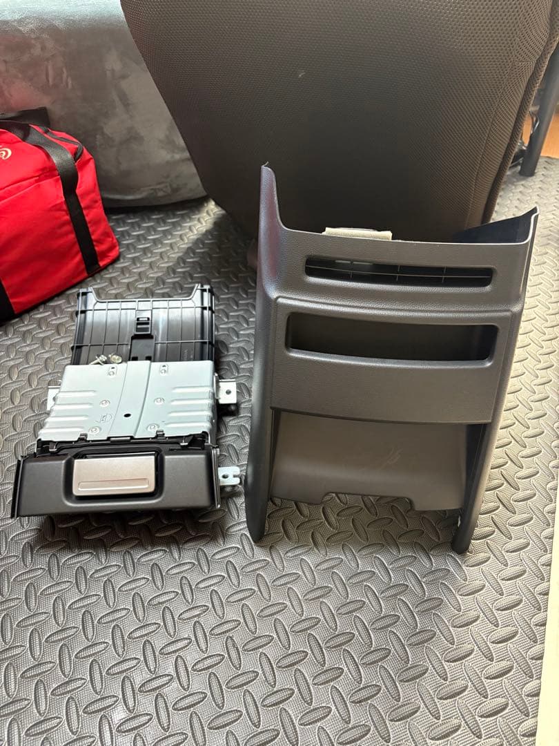 チカレッタ　ホンダ　ステップワゴンrp5 センターテーブル