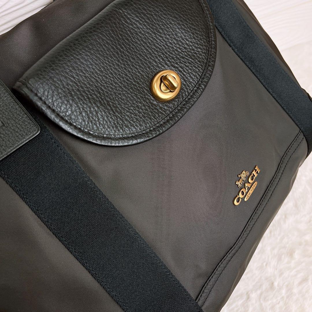 極美品☆COACHコーチ トートバッグ ナイロン 大容量 A4収納ネイビー.