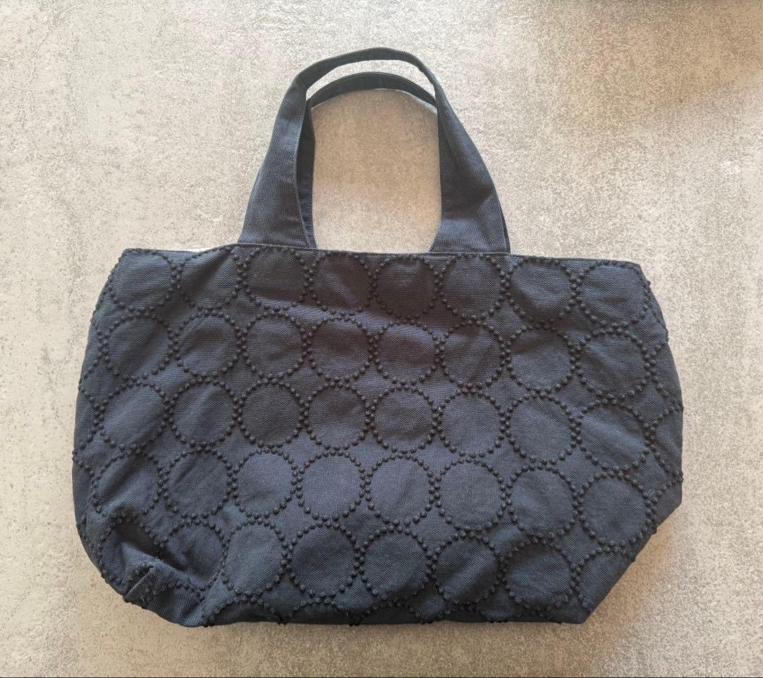 ミナペルホネン パニーニ　タンバリン　ブラック