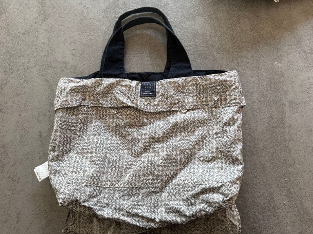 ミナペルホネン パニーニ　タンバリン　ブラック