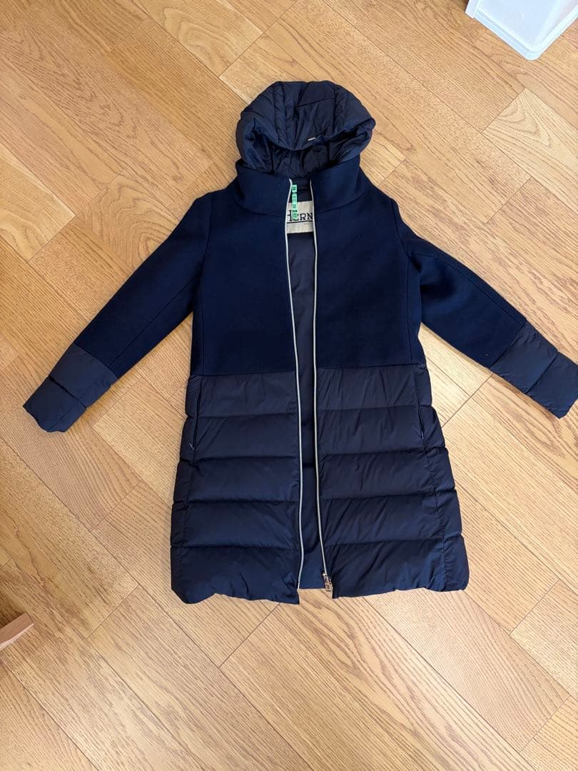 B*a様 ヘルノ　国内正規品　42 ダウン