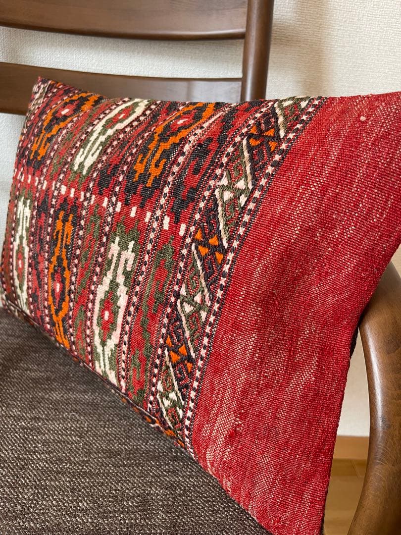 クッションカバー　セミアンティーク 47x30cm