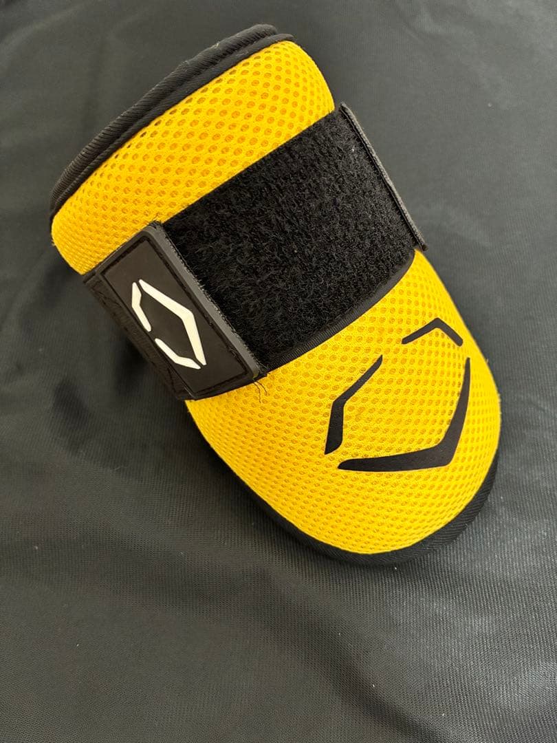 【美品】エボシールド　エルボーガード　イエロー　EVOSHIELD