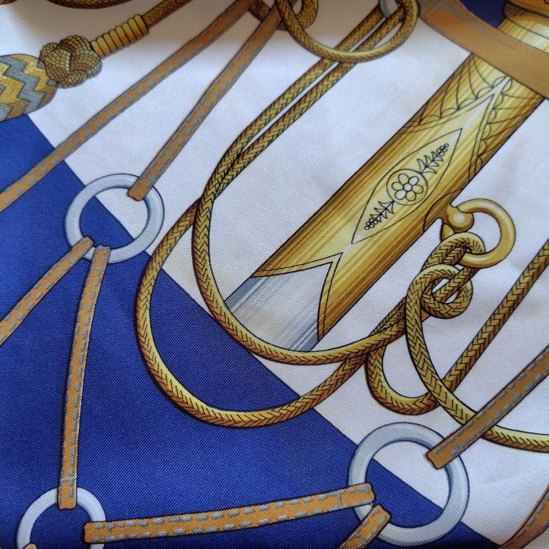 Hermès Cliquetis シルクスカーフ　カレ90 美品♡