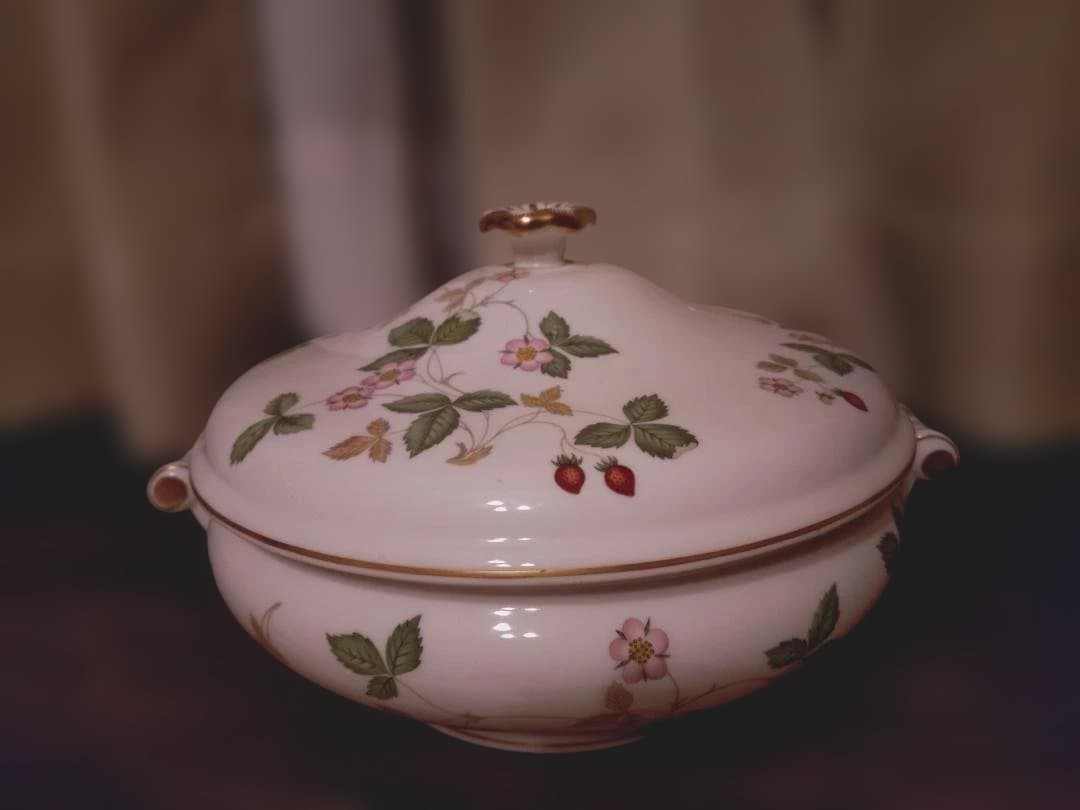 ウエッジウッド ワワイルドストロベリー カバードベジタブル