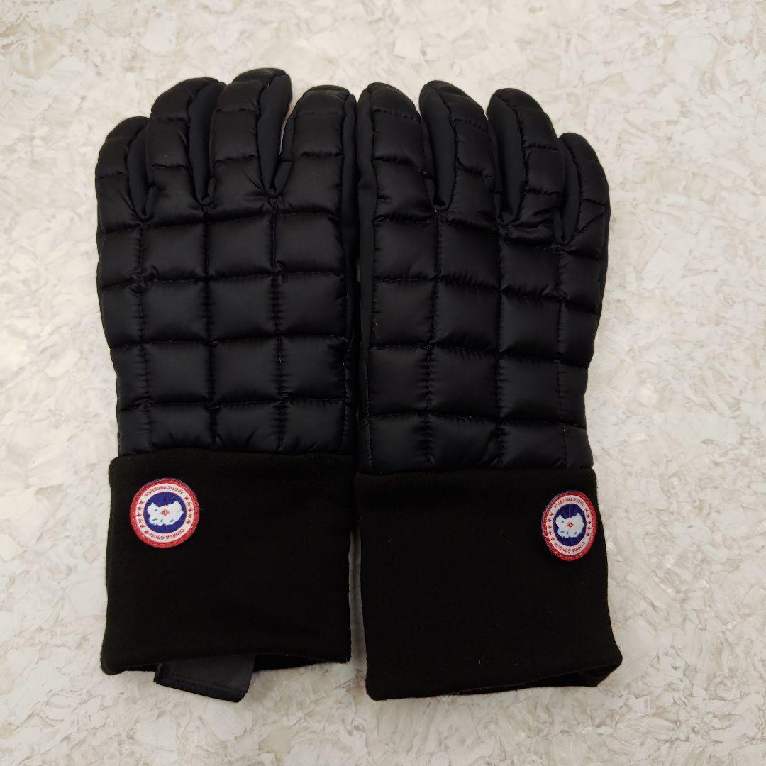 カナダグース ブラック　ダウン　手袋 キルティング