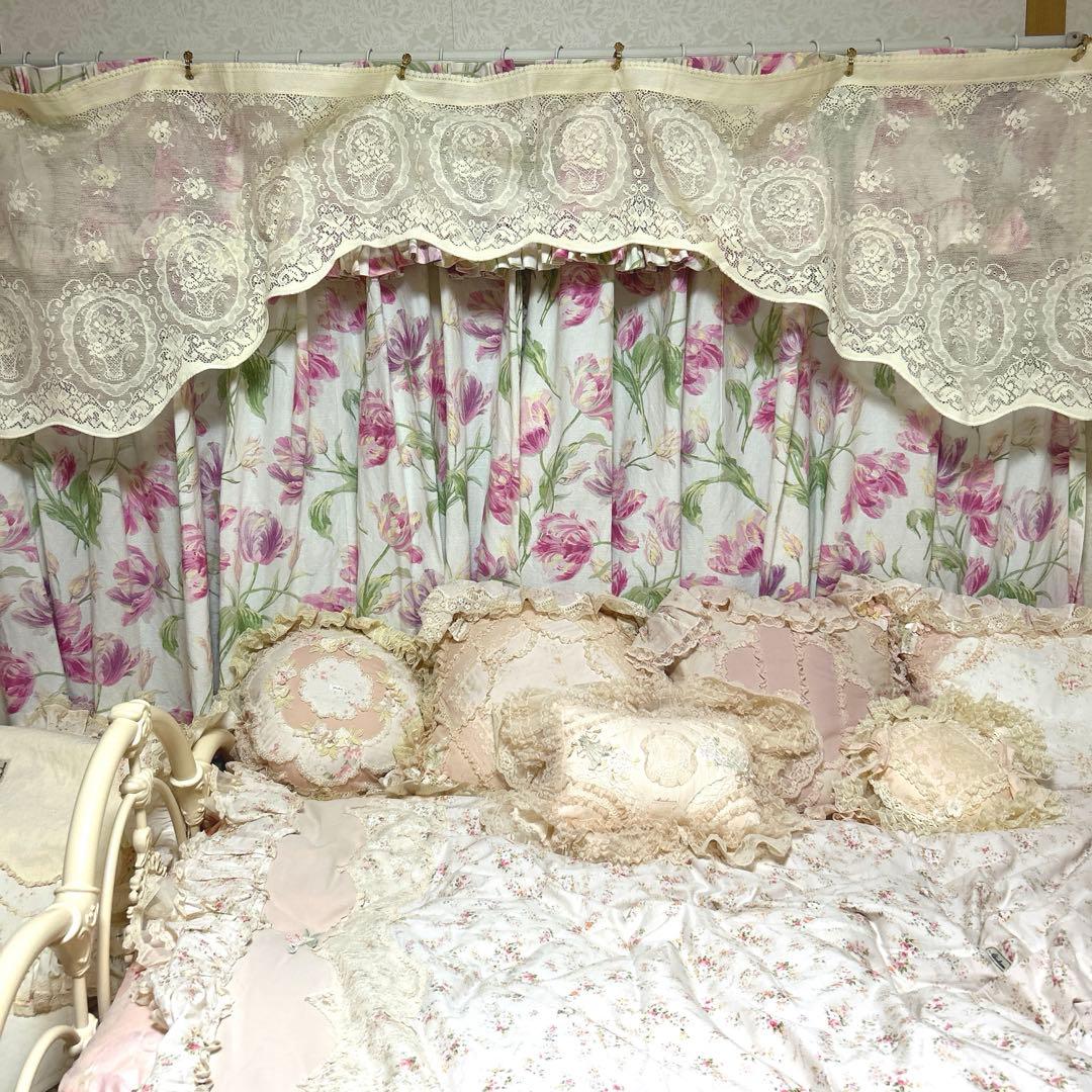 イギリス　アンティーク　ヴィンテージレース　ノッティンガム　バランスカーテン