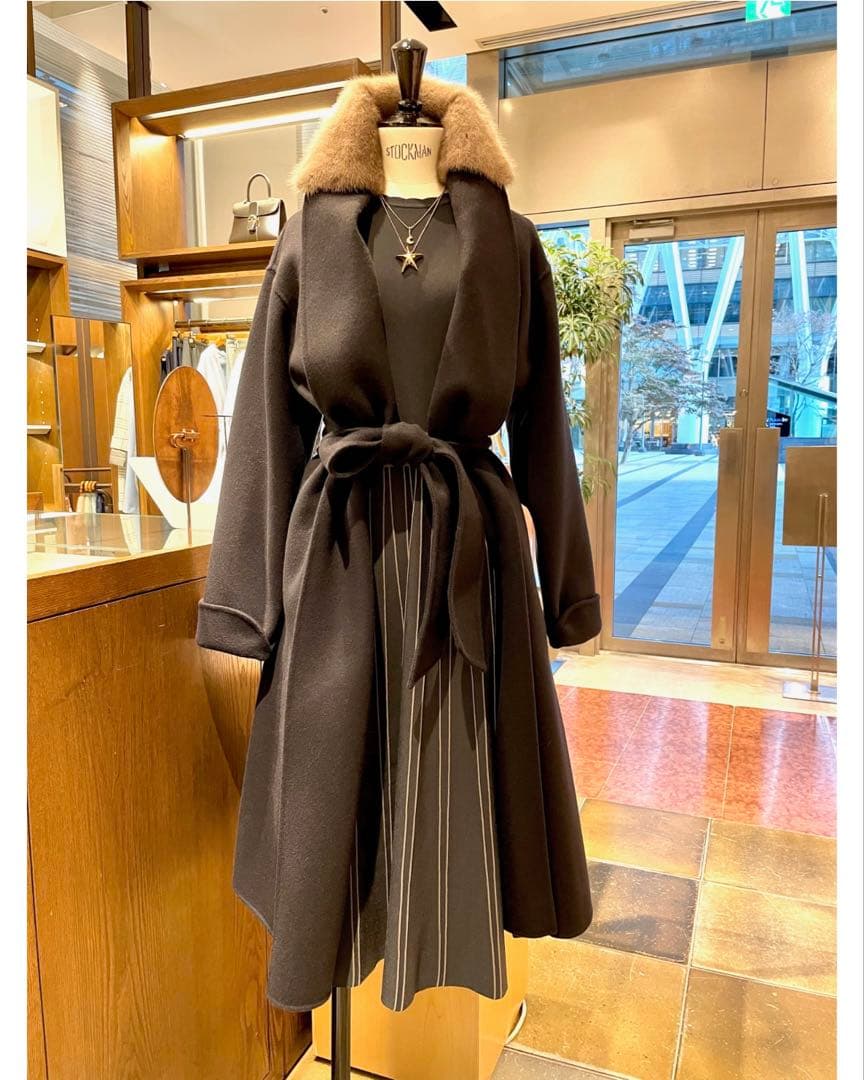 ストラスブルゴ ミンクファー付コート