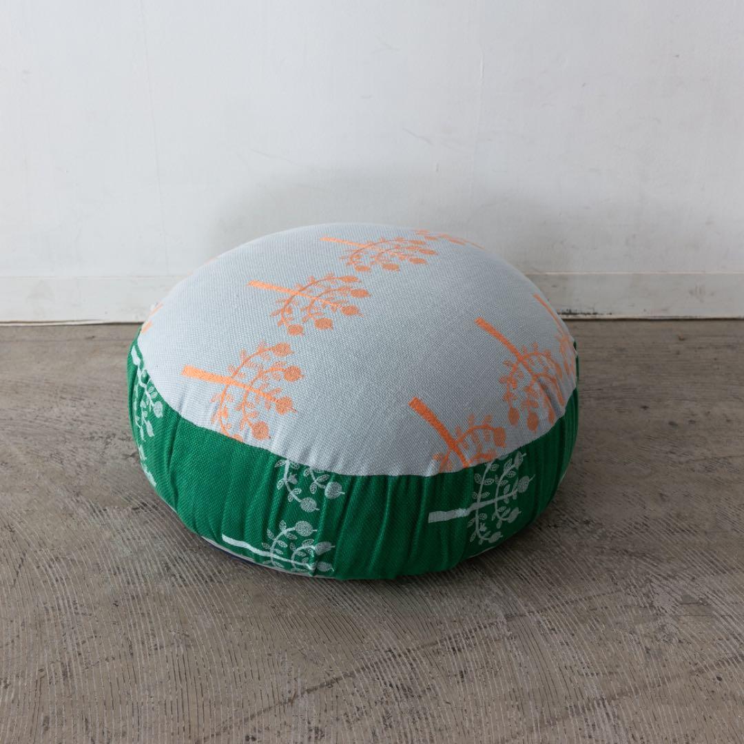 クッション　ミナペルホネン　ringo　パッチワーク