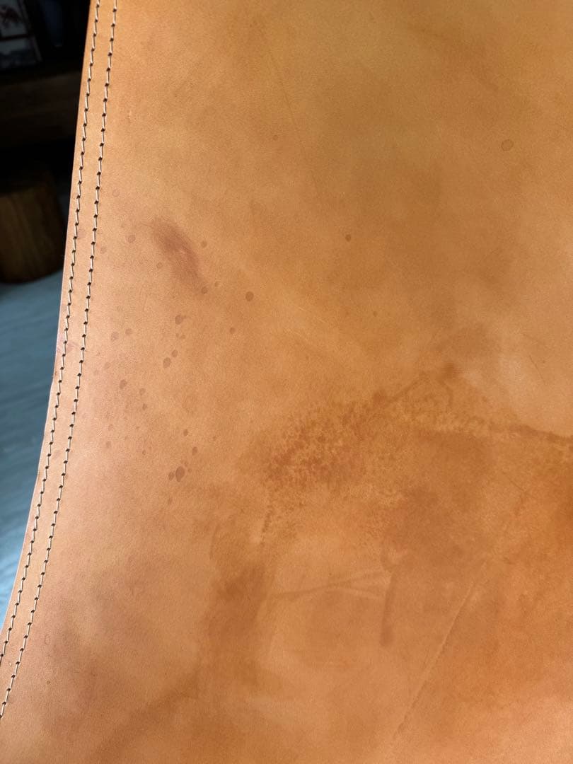 【直接引取り】CUEROバタフライチェアレザー 椅子本革 1人掛け