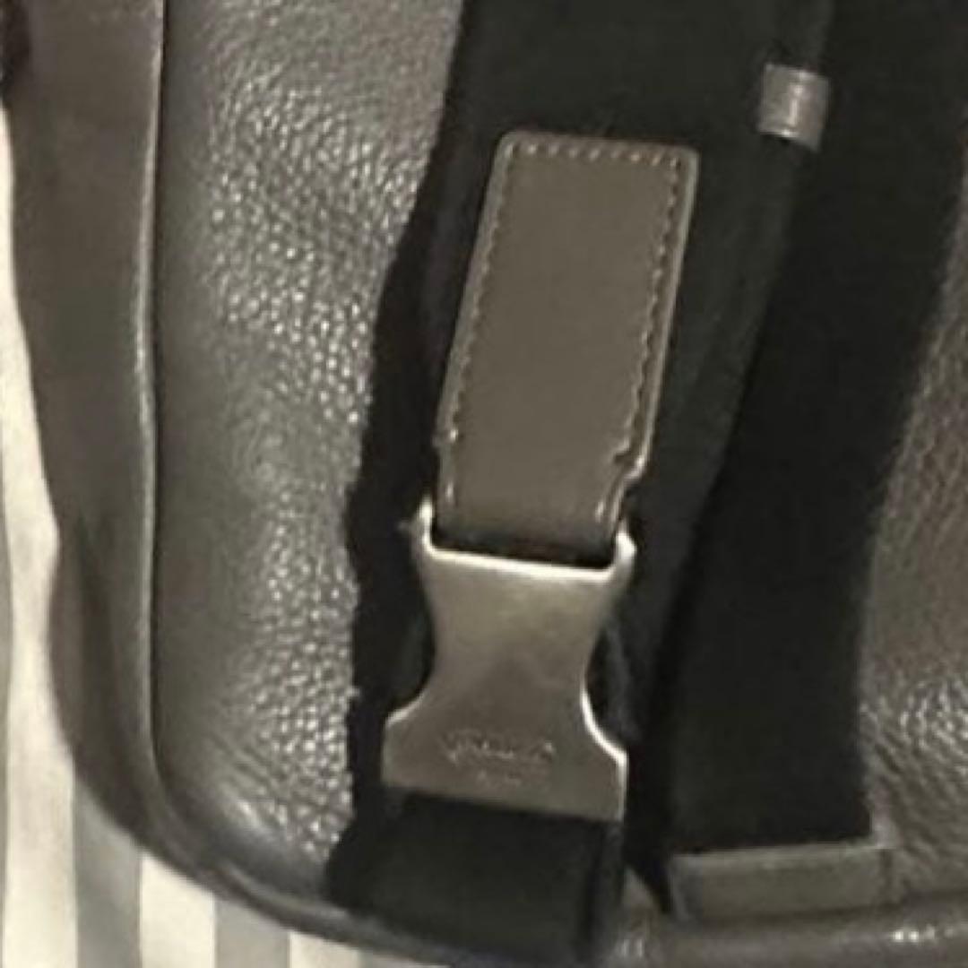 【★miemo☆】未使用近いコーチCOACH ボディーバッグ革カーキグレー