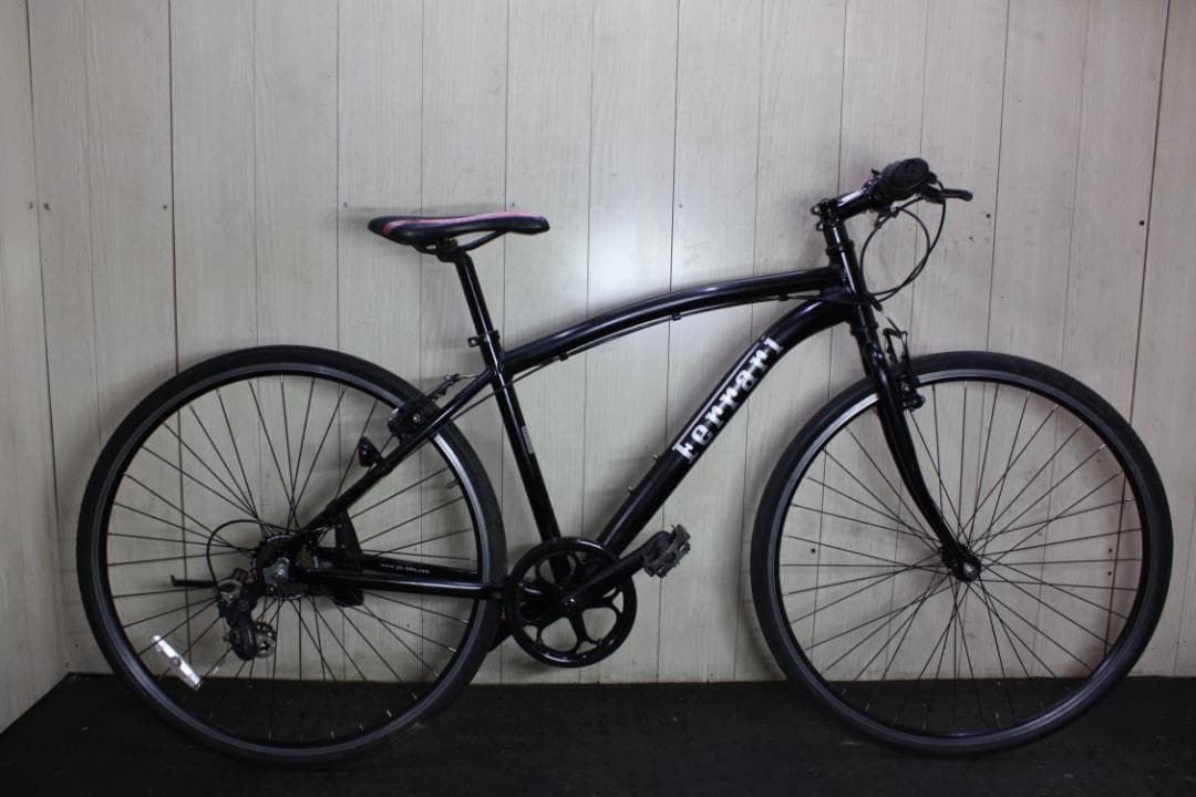 FERRARIフェラーリ 700C アルミ シマノ7速430mm クロスバイク