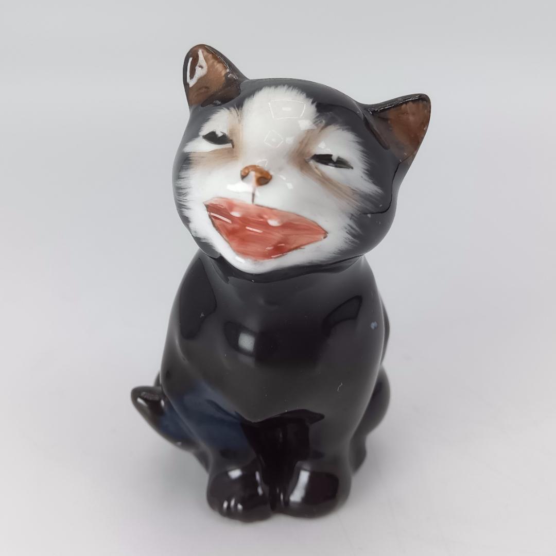 英国 ロイヤルドルトン Lucky Cat 黒猫 置物 フィギュリン 西洋陶磁