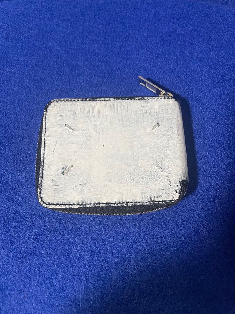 Maison Margiela 二つ折り財布 ブラック/ホワイト　ペンキ加工