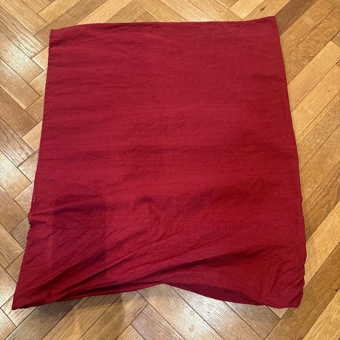 百草サロン　リネン裾捻りサロン