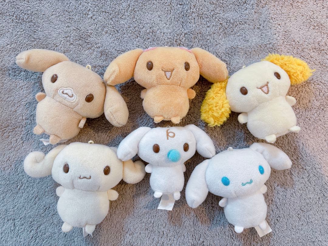 サンリオ　シナモロール　シナモンフレンズ　指人形セット