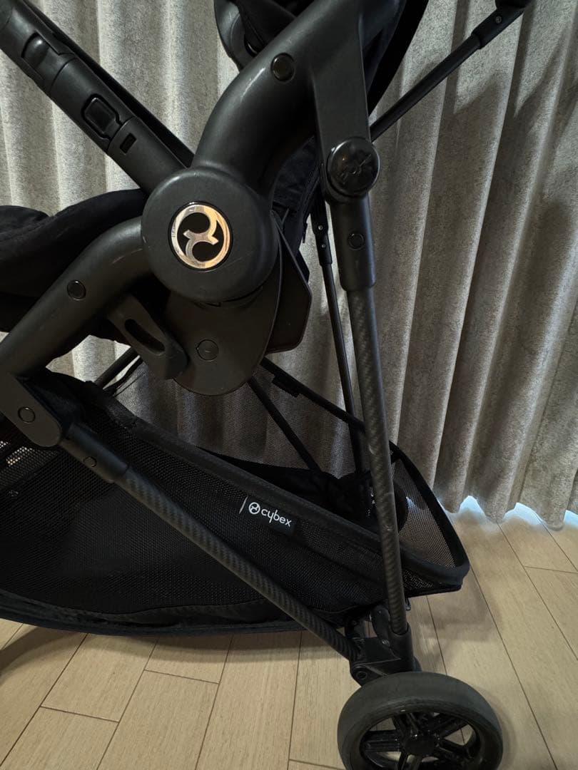 サイベックス　メリオカーボン　ブラック　ベビーカー